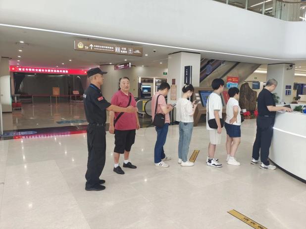 C:/Users/Administrator/Desktop/月滿(mǎn)中秋，南京市保安服務(wù)有限公司祝您中秋節(jié)快樂(lè)！/8.jpg8