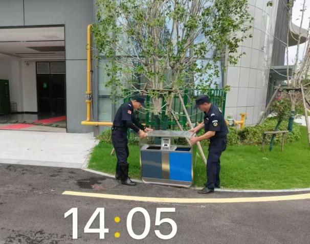 C:/Users/BA/Desktop/風雨過后南京保安迅速行動，恢復(fù)安“寧”面貌/4.jpg4